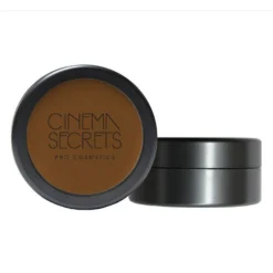 Cinema Secrets Ultimate Foundation 100 Series Face